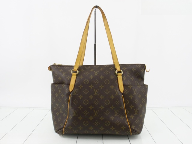 Brand Auction