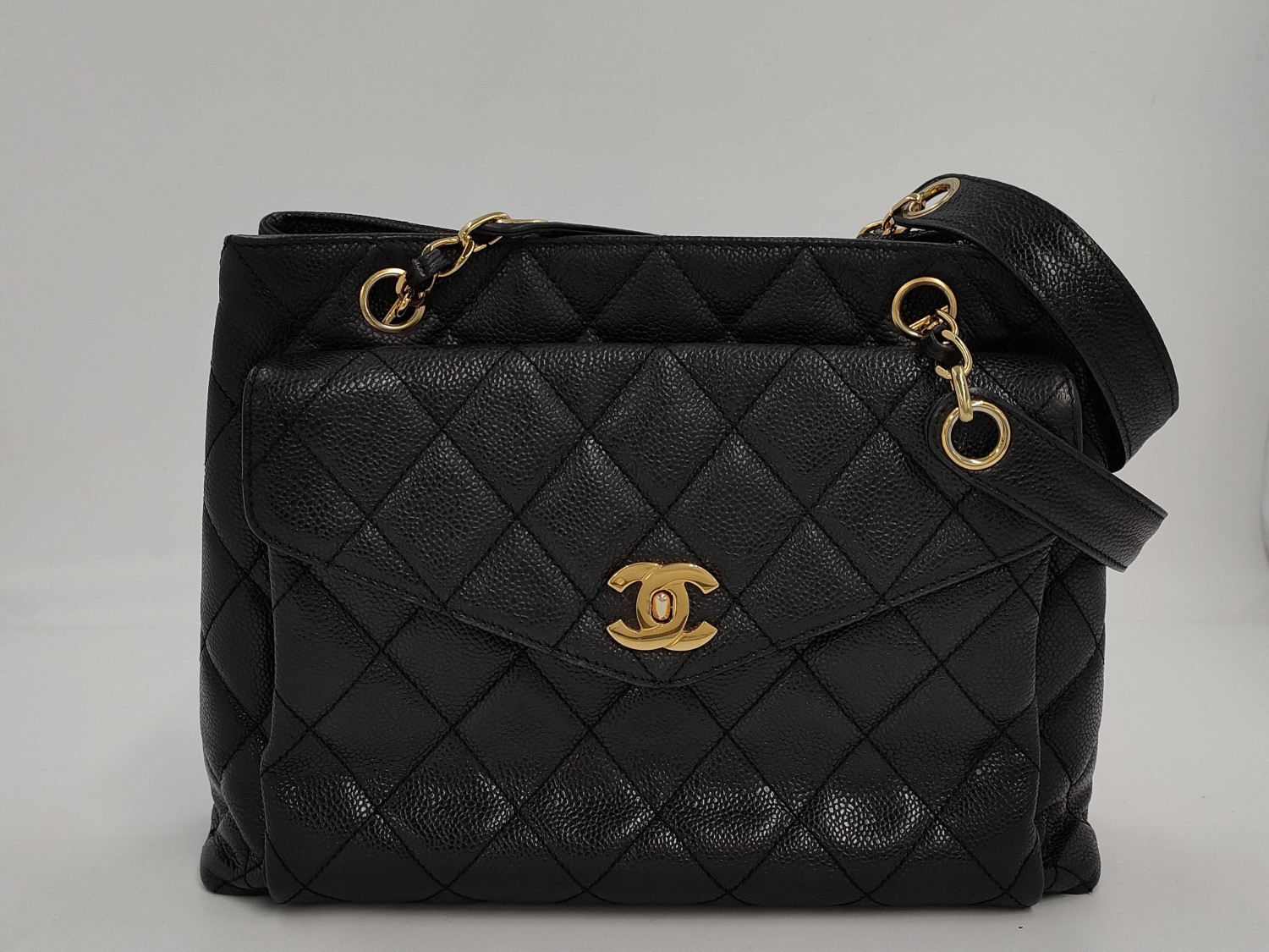CHANEL CHANEL Caviar Turnlock Tote 4642118 Seal Tote Bag Tote Bag