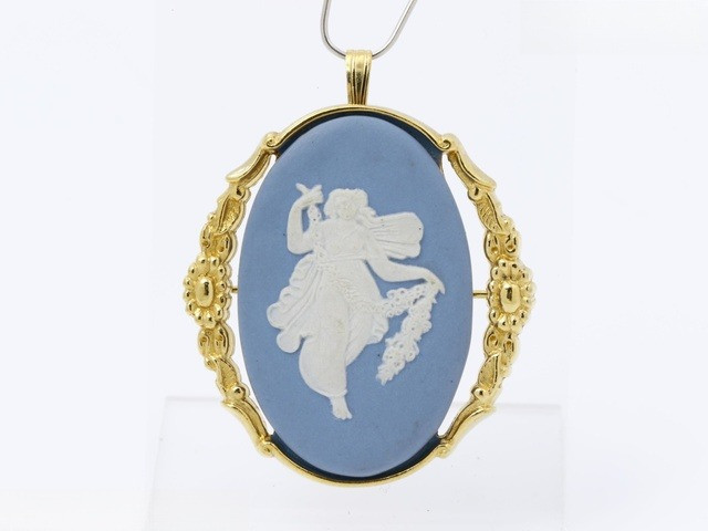 WEDGWOOD Jasper blue brooch