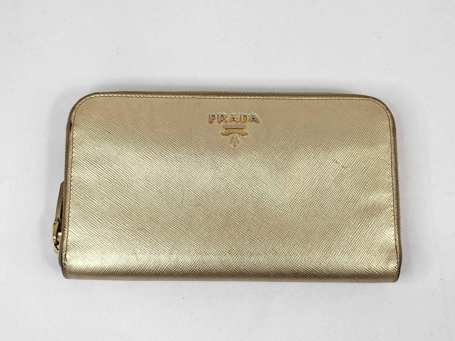 Brand Auction | BEST IN THE WORLD