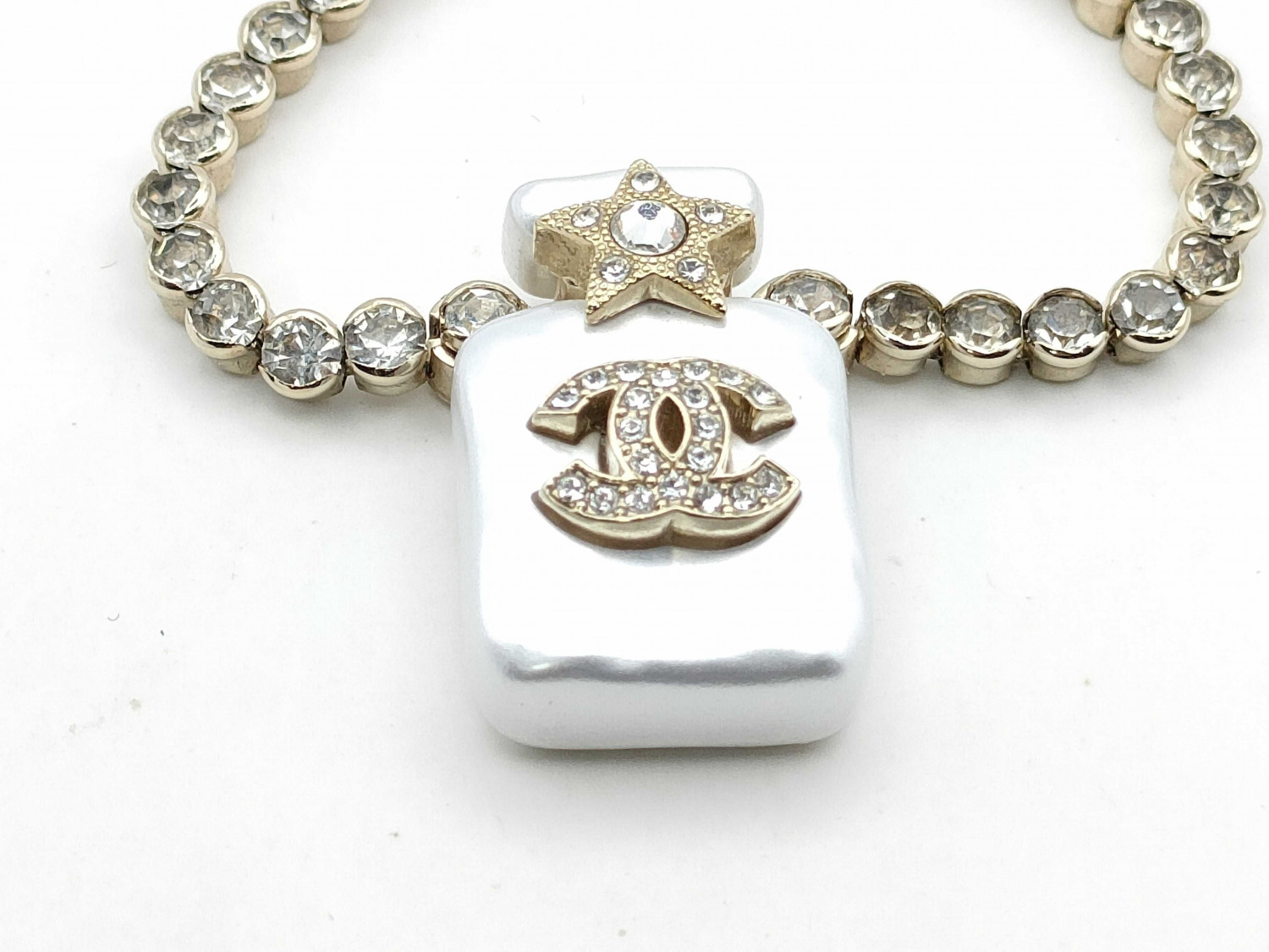 CHANEL B23S Necklace Rhinestone, Shell Necklace