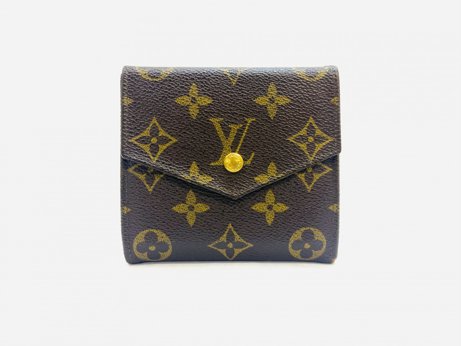 LOUIS VUITTON Monogram wallet